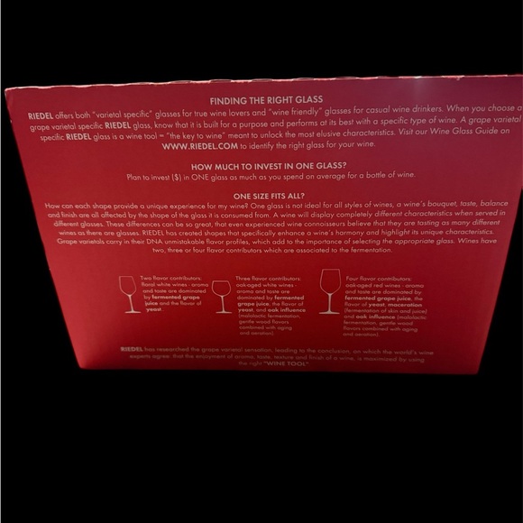 VINTAGE RIEDEL TYROL Crystal Pinot Noir Wine Glasses Heavy Base RARE Retired - Picture 6 of 9